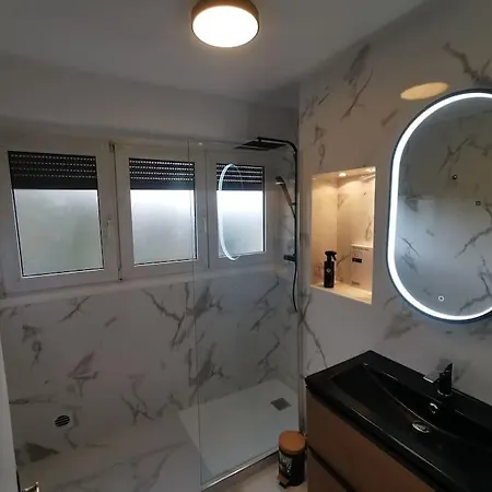 Bel Appartement, Prive, 2 A 5 Mn De Metz Daire Longeville-les-Metz